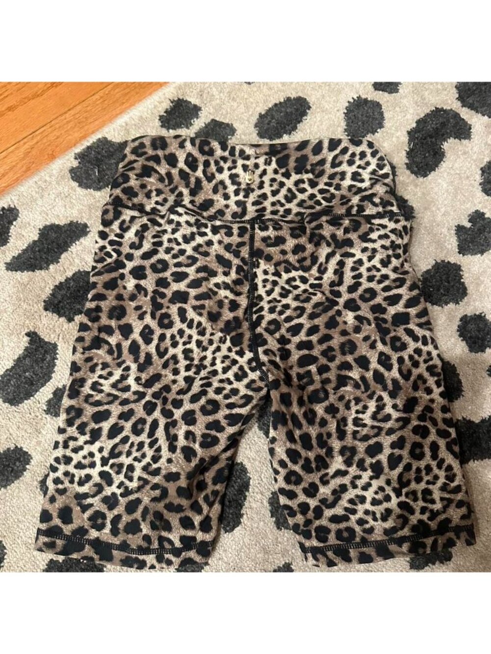 Leopard Shorts Spiritual Gangster - Picture 3 of 3